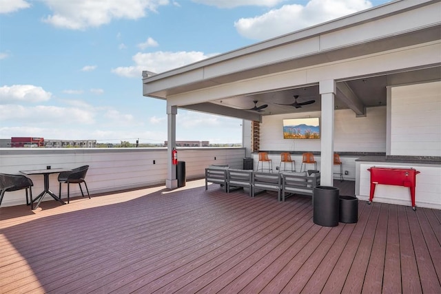 deck with ceiling fan