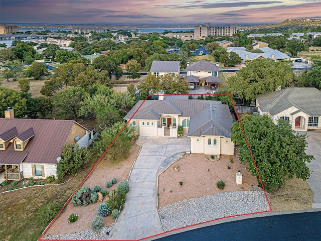 view of aerial view at dusk