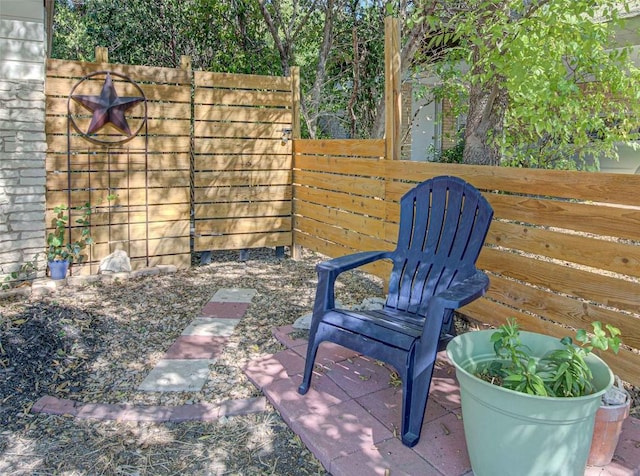 110 W Saint Johns Ave, Austin, TX 78752 - view of patio featuring fence
