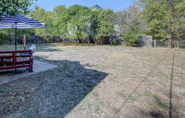 110 W Saint Johns Ave, Austin, TX 78752 - view of yard with a fenced backyard