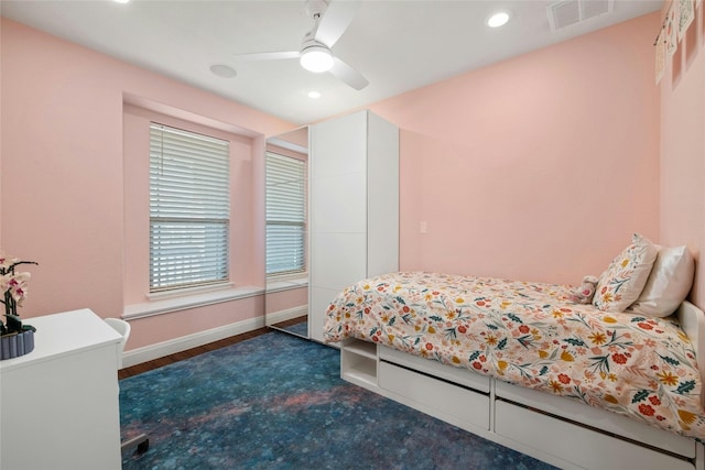 bedroom featuring ceiling fan