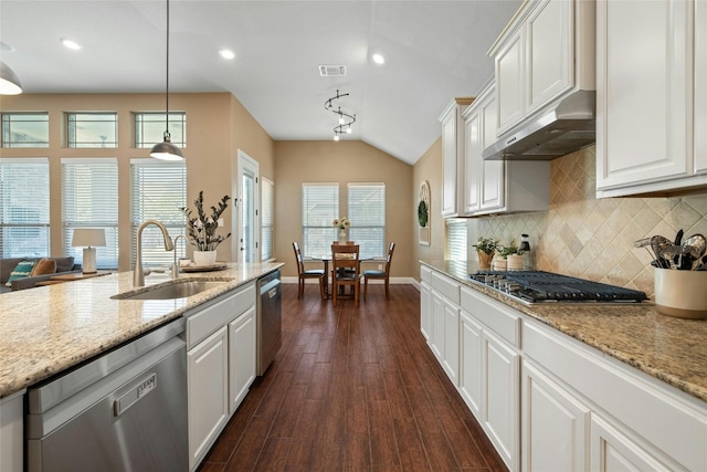 kitchen featuring stainless steel appliances, white cabinets, sink, and dark hardwood / wood-style flooring