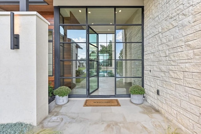 501 Delayne Dr, Austin, TX 78737 - property entrance