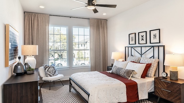 bedroom featuring ceiling fan