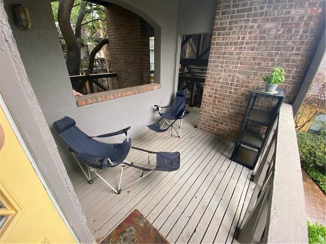 806 W 24th St Unit 214, Austin, TX 78705 - view of wooden terrace