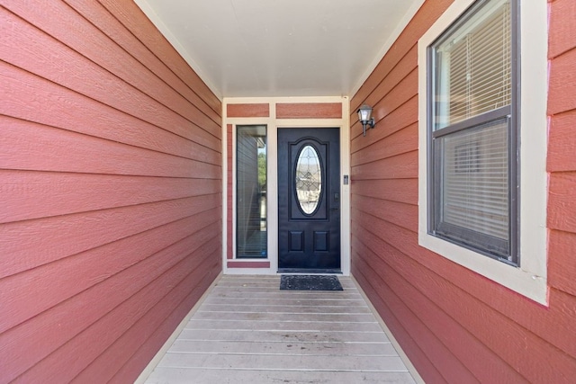 view of property entrance