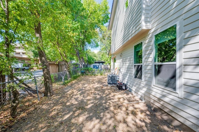 909 Capitol Ct Unit 2, Austin, TX 78756 - view of patio