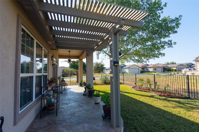 view of patio featuring a pergola and ceiling fan