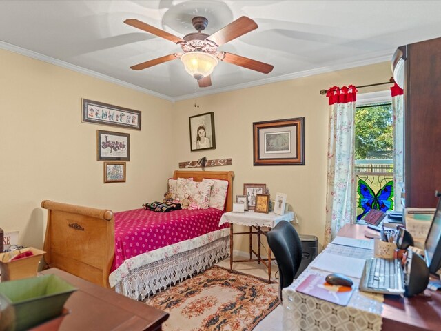 bedroom featuring ceiling fan and crown molding