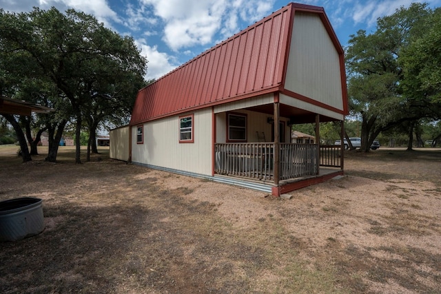 view of side of property