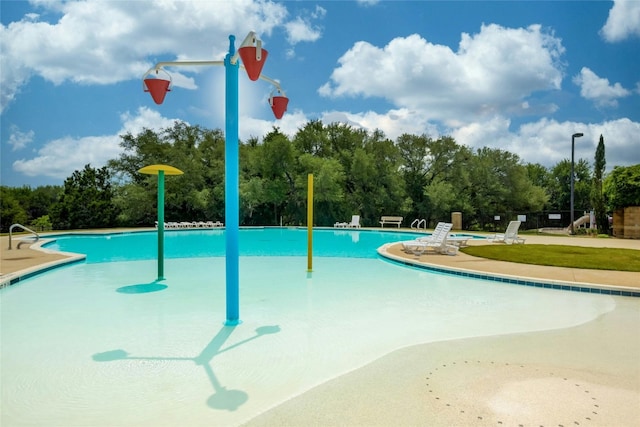 104 Bufflehead Ln, Leander, TX 78641 - community pool with view of scattered trees
