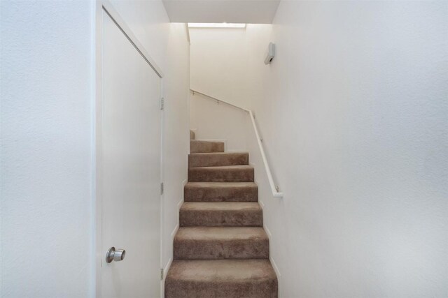 224 Fm 954th Rd, Round Top, TX 78954 - view of stairs