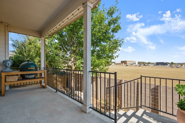 balcony with a grill