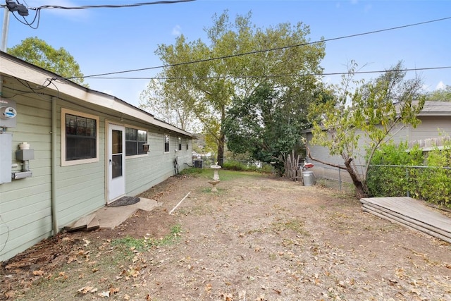 502 E Ave, Marble Falls, TX 78654 - view of yard