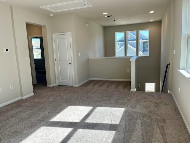 view of carpeted spare room