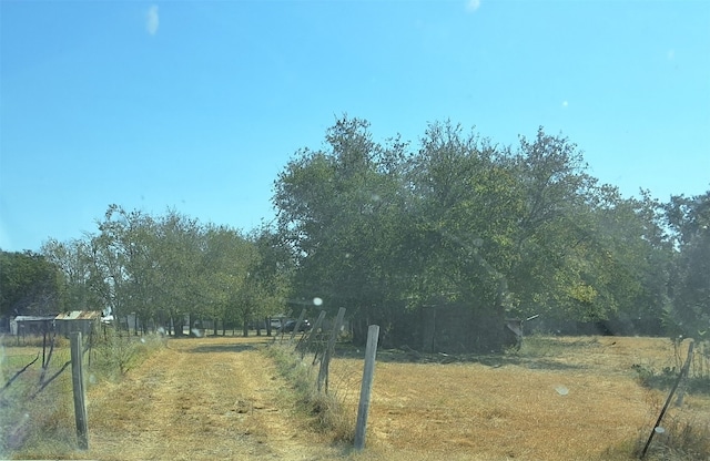 Listing photo 2 for 306 W Village Rd, Salado TX 76571