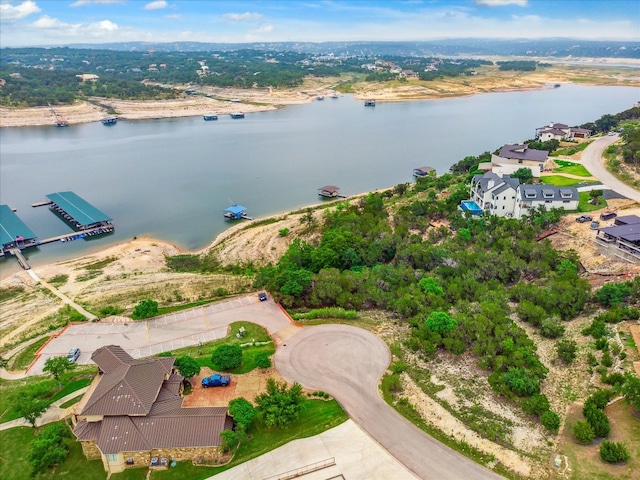 Listing photo 2 for 301 Westwater Ct, Lago Vista TX 78645