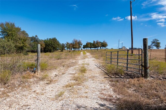 2364 Westwood Rd, Lockhart, TX 78644 - photo 2