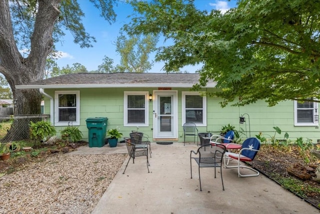 106 Hudgins St, Smithville, TX 78957 - view of patio
