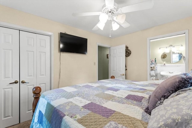 106 Hudgins St, Smithville, TX 78957 - carpeted bedroom featuring a closet and ceiling fan