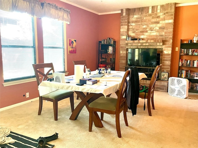 dining space featuring carpet flooring and ornamental molding