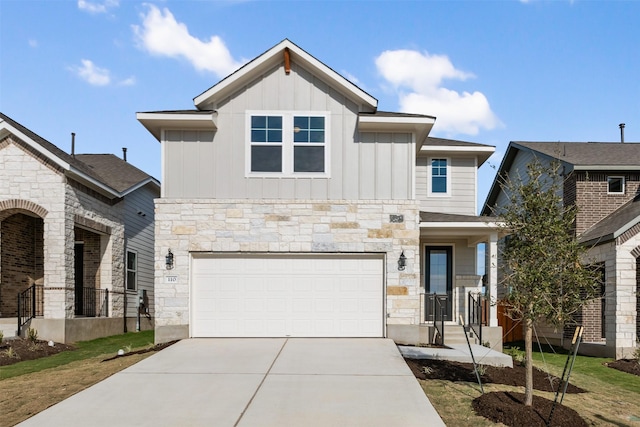 view of front of property featuring a garage