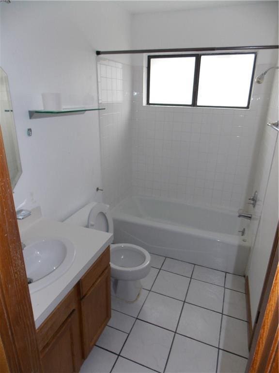 21401 Patton Ave Unit A & B, Lago Vista, TX 78645 - bathroom featuring vanity, tile patterned flooring, toilet, and shower / bath combination