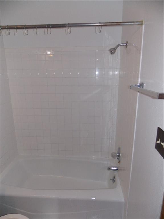 21401 Patton Ave Unit A & B, Lago Vista, TX 78645 - photo 30