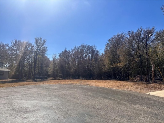 128 W Maunalua Dr, Bastrop, TX 78602
