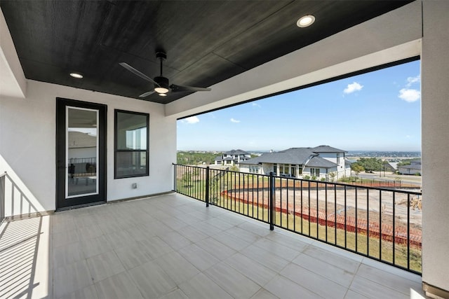 balcony with ceiling fan