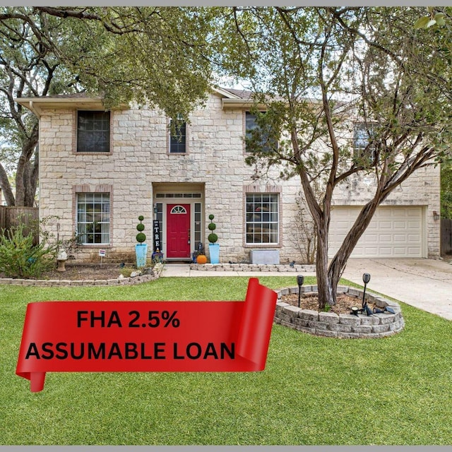 view of front of home featuring a front yard