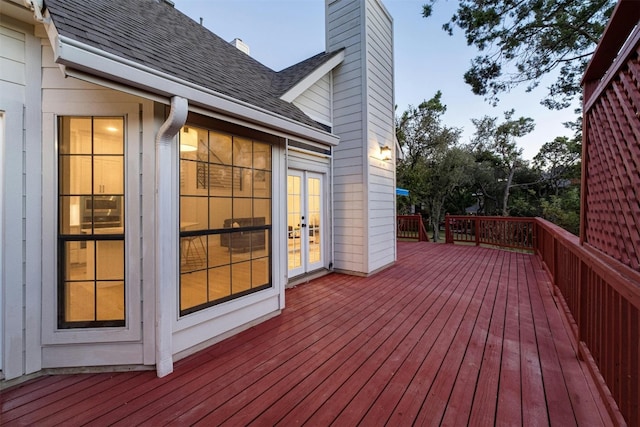 view of deck at dusk