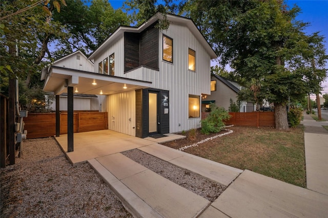 view of front of home with a garage