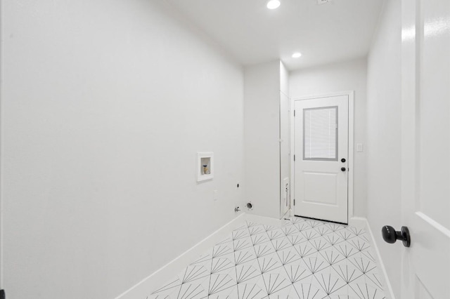 laundry area featuring gas dryer hookup and washer hookup