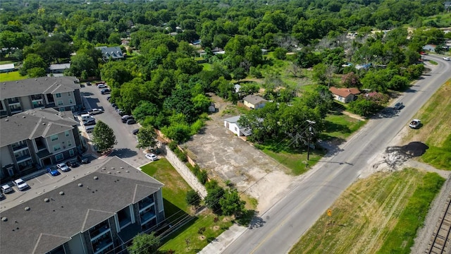 aerial view of property and surrounding area