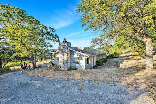 view of front of home