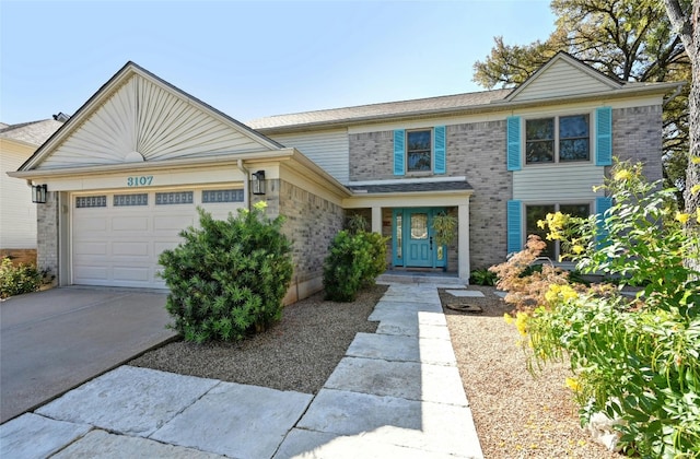 view of front of home featuring a garage