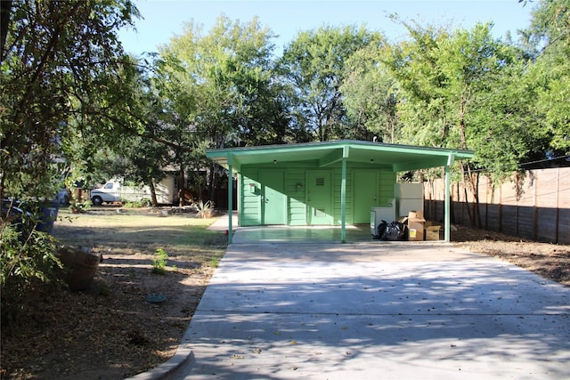 view of outdoor structure