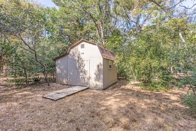 view of outdoor structure