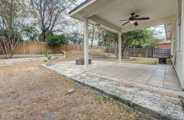 view of patio / terrace featuring ceiling fan