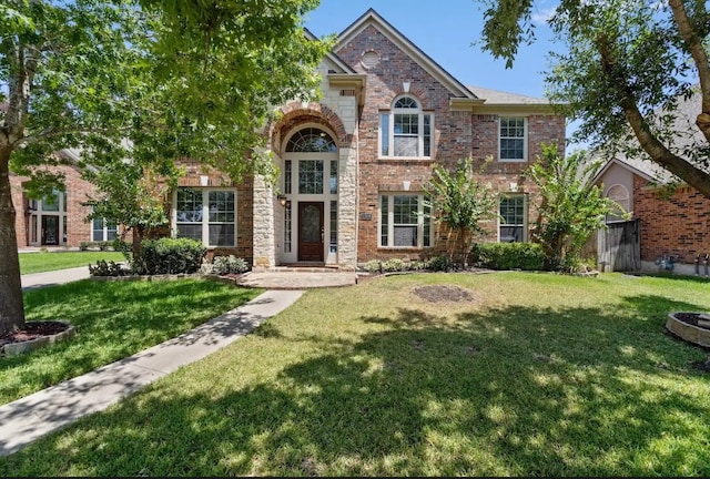 view of front facade with a front yard