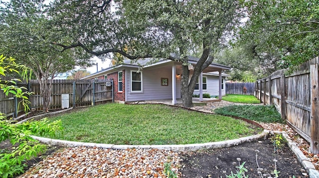 view of yard with a patio