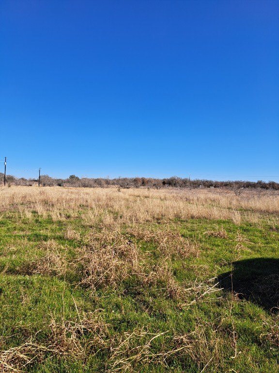 1560 Chalk Rd, Harwood, TX 78632