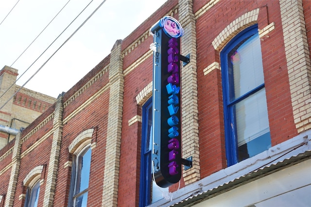 view of building exterior