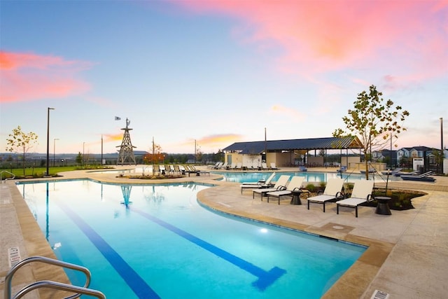 160 Lavender Ln, Elgin, TX 78621 - community pool with a patio