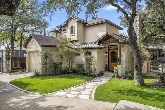 view of front of house with a front lawn