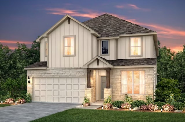 view of front of home featuring a garage