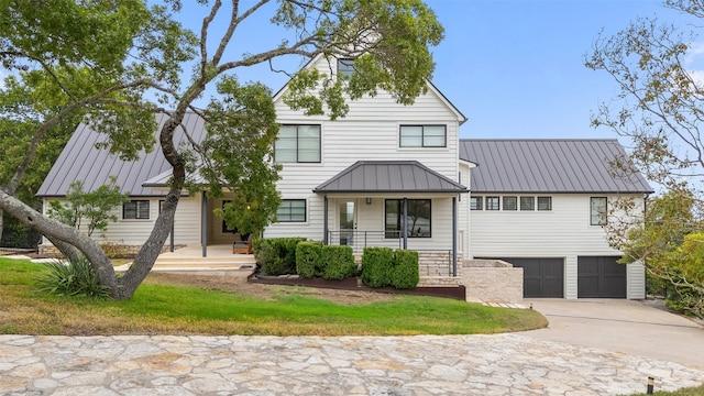 view of front of house featuring a garage