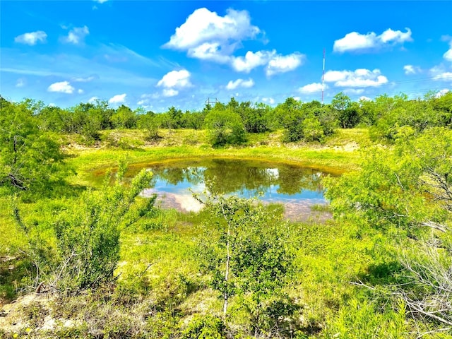 Listing photo 2 for 430 Broadhead Trl, Luling TX 78648