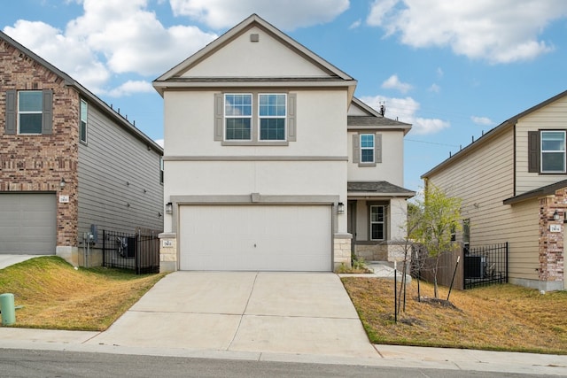 view of front property featuring a garage